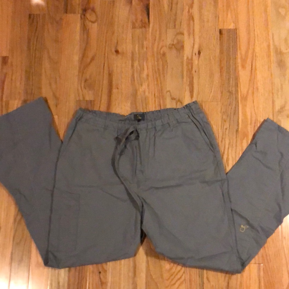 Jaanuu flare leg scrub pants